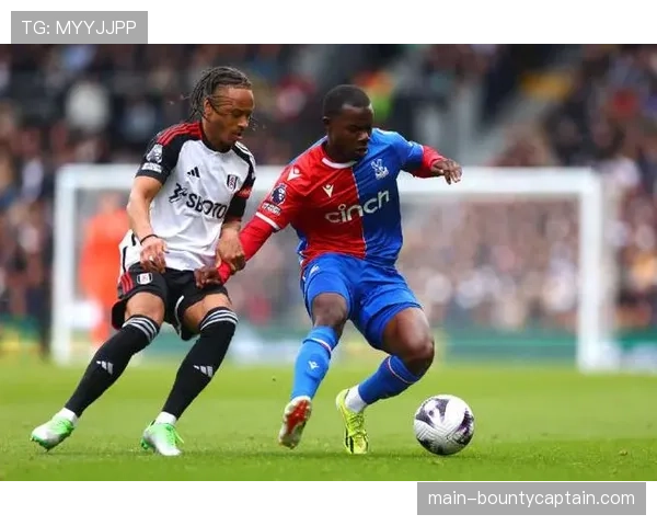 点球大战！水晶宫两度获得点球，奥利塞、爱德华各入一球