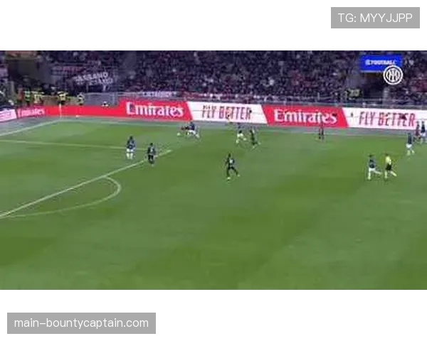 意甲第28轮：国际米兰2-0完胜AC米兰，领先优势扩大至8分